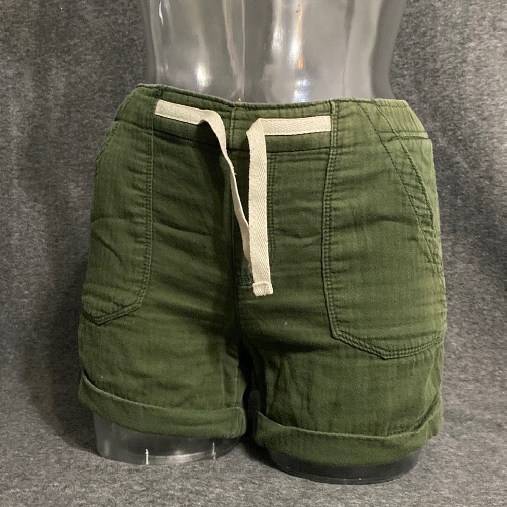 OLD NAVY SHORTS